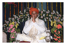 Shri Rawatpura Sarkar Maharaj Shri in Prayer Hall