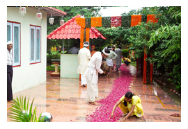 Disciple doing seva in ashram